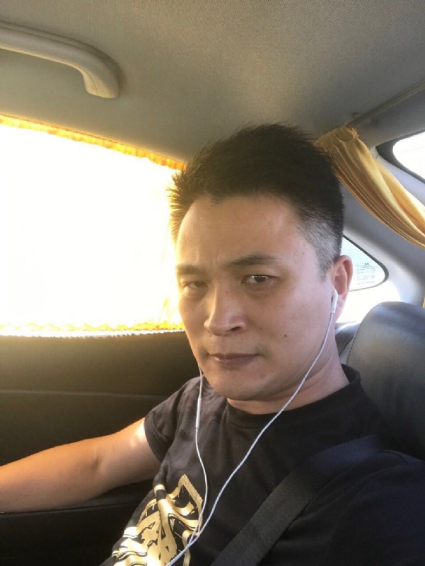 罗的第二张照片--云霄相亲网