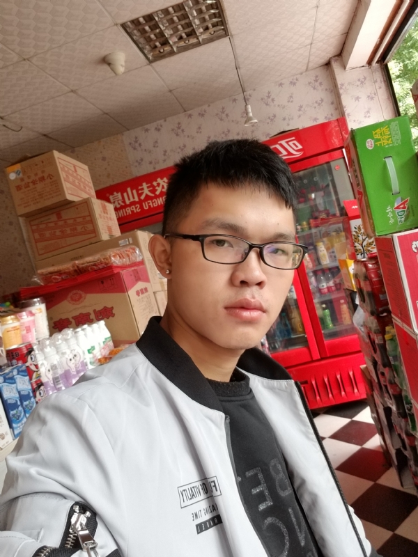 柒年的第一张照片--云霄相亲网