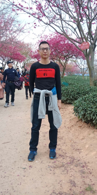小梁的第一张照片--云霄相亲网