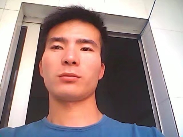 冰冻水果郎的第一张照片--云霄相亲网
