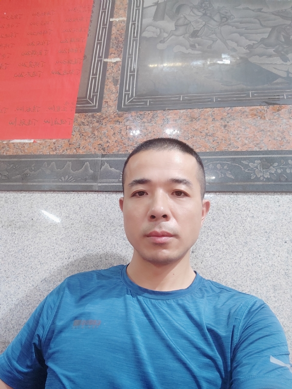 虫子的第一张照片--云霄相亲网