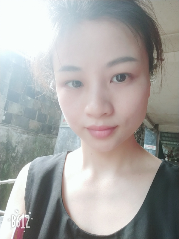慢慢的第三张照片--云霄相亲网