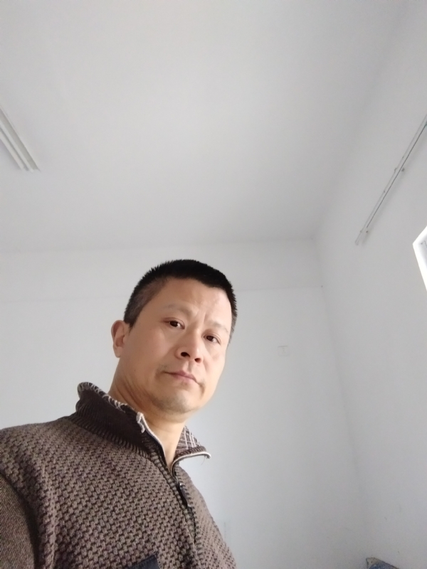 无云的第一张照片--云霄相亲网