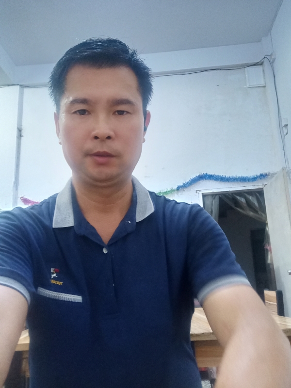 我是自强不息的第一张照片--云霄相亲网