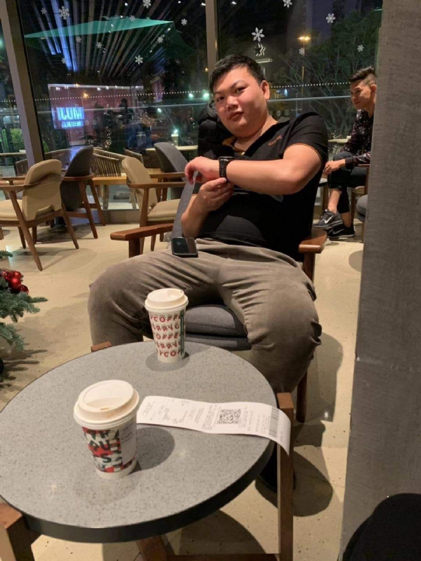 华熙的第二张照片--云霄相亲网
