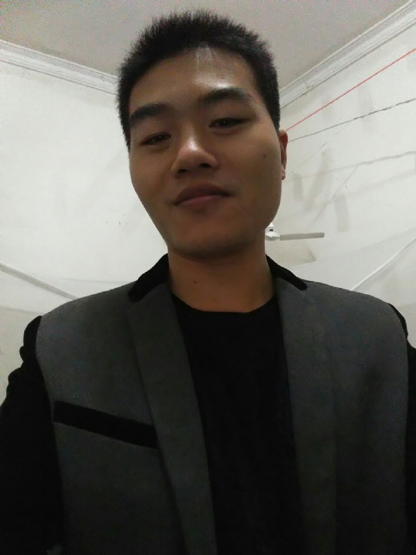 随风的第二张照片--云霄相亲网