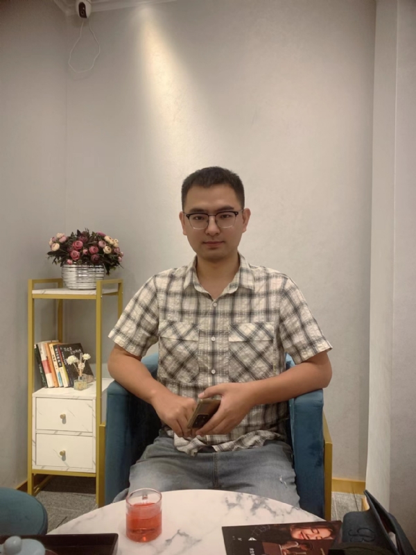 微尘的第四张照片--云霄相亲网