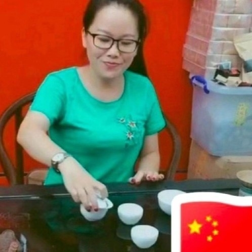 妖娆的第一张照片--云霄相亲网