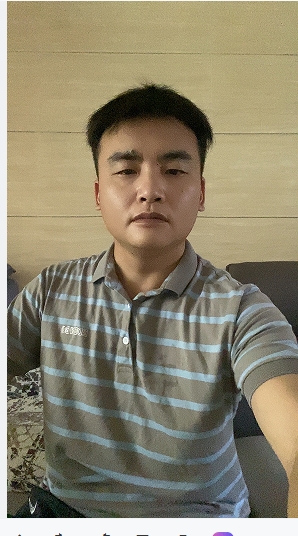 走在红毯那一天的第一张照片--云霄相亲网