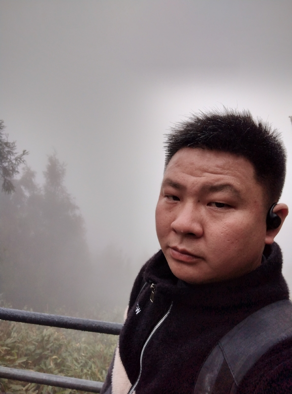 何何何的第一张照片--云霄相亲网