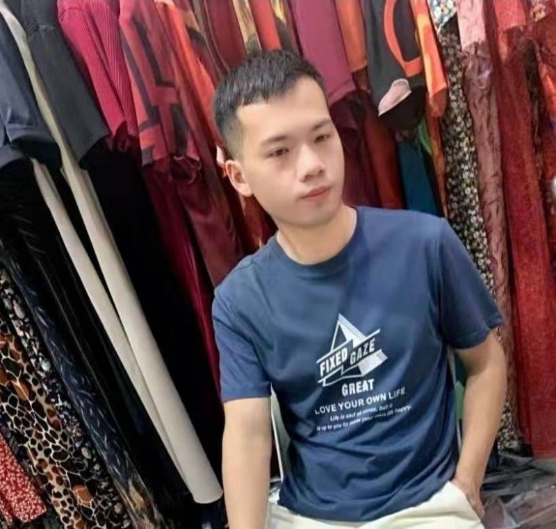 萃臻的第一张照片--云霄相亲网