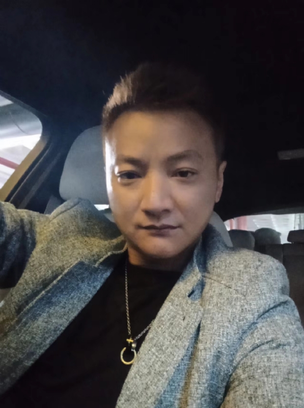 夜、有雨敲窗的第三张照片--云霄相亲网