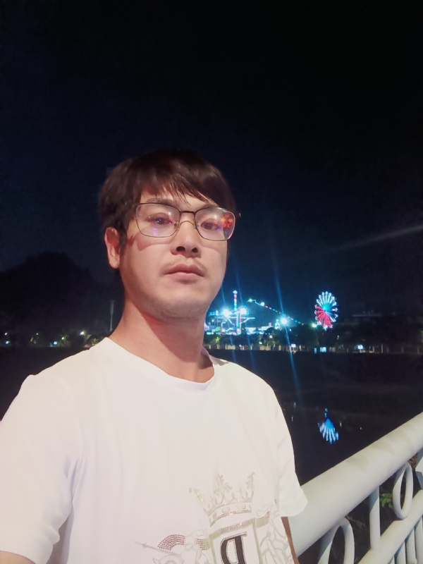 任豐的第一张照片--云霄相亲网