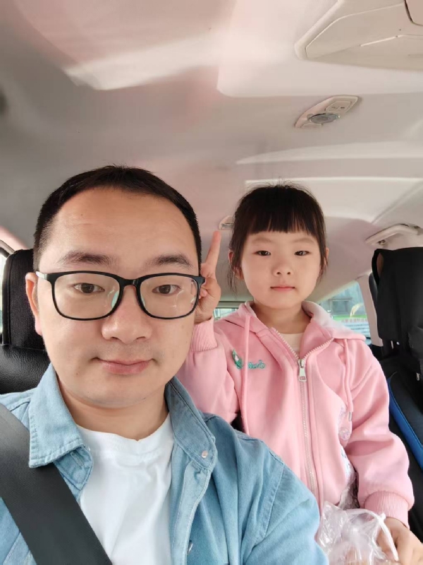 知天晓的第一张照片--云霄相亲网