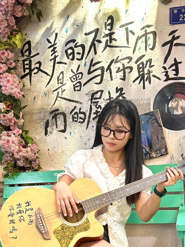 魔仙的第一张照片--云霄相亲网
